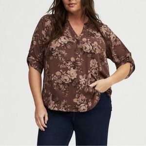 Torrid Harper Georgette Straight Hem Blouse